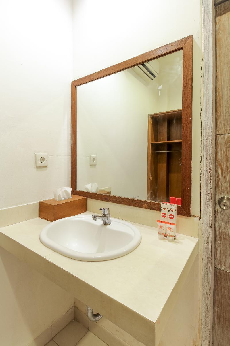 Mesari Beach Inn & Stables Seminyak Extérieur photo